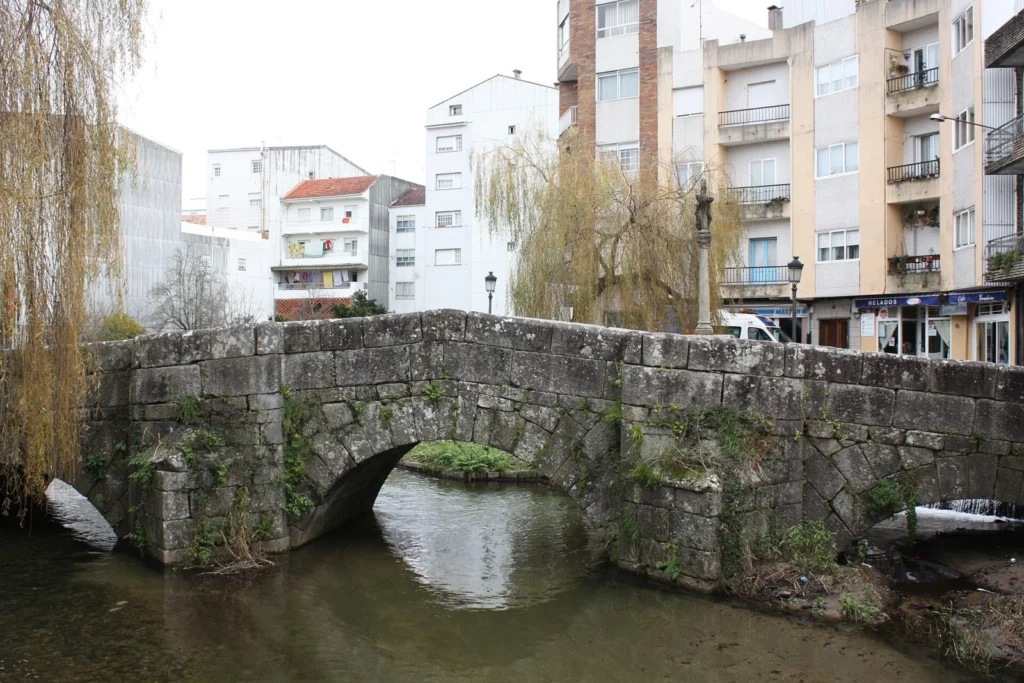 Caldas de Reis, start etapu Caldas de Reis – Padrón