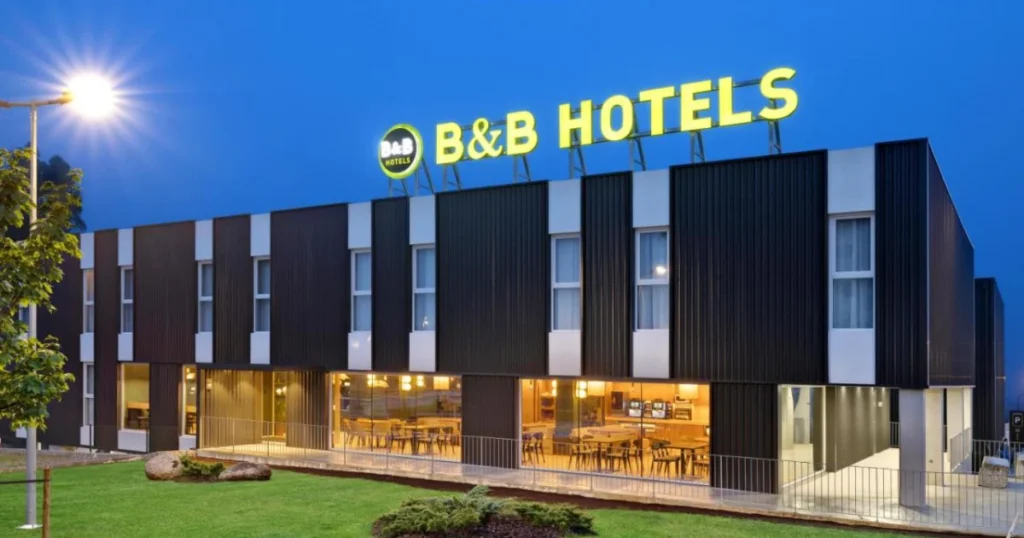 Hotel B&B Santiago Milladoiro, hotel w O Milladoiro (Ames)